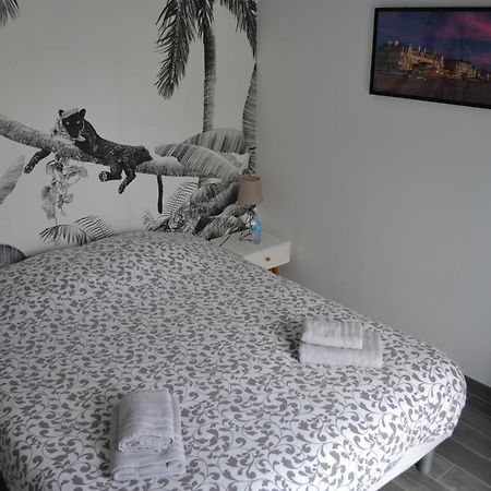 La Petite Bicoque Bed & Breakfast Saint-Suliac Dış mekan fotoğraf